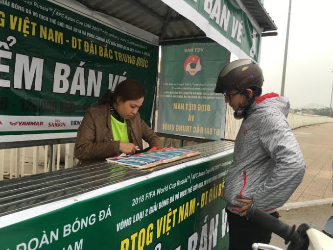 Lượng khán giả tìm mua vé trận đấu Việt Nam vs Đài Loan ít...
