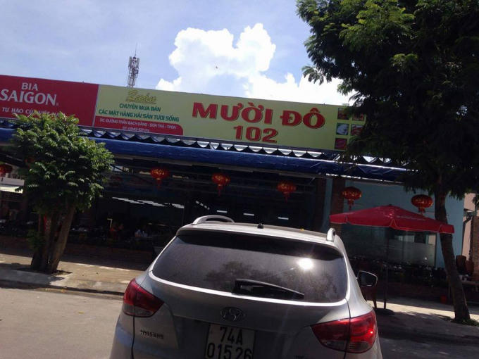 QLTT số 4 đã kiểm tra đột xuất quán Mười Đô vào sáng 24/7.