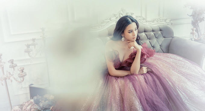 Hoa hậu Tiểu Vy: Từ c&ocirc; g&aacute;i vấp t&eacute; đến những bước ch&acirc;n tự tin tr&ecirc;n s&agrave;n diễn Miss World 2018
