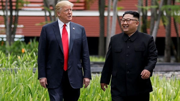Tổng thống Mỹ Donald Trump và nhà lãnh đạo Triều Tiên Kim Jong Un (Ảnh: Reuters)