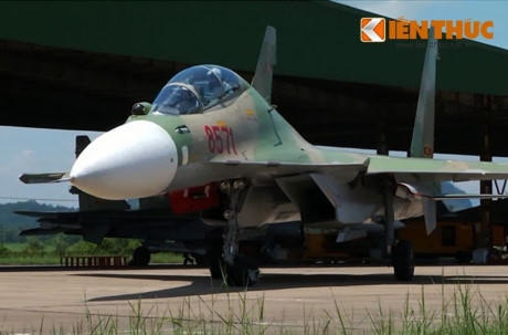 Việt Nam sắp có ba trung đoàn trang bị tiêm kích Su-30MK2
