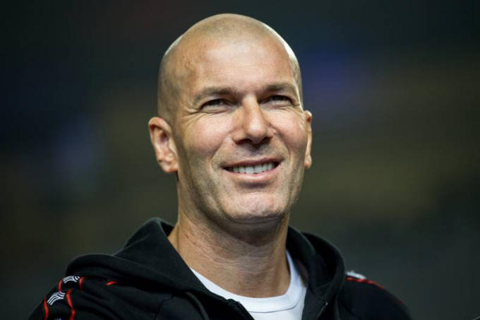 Zidane để ngỏ khả năng có thể trở lại Real hè này. Ảnh: Eurosport