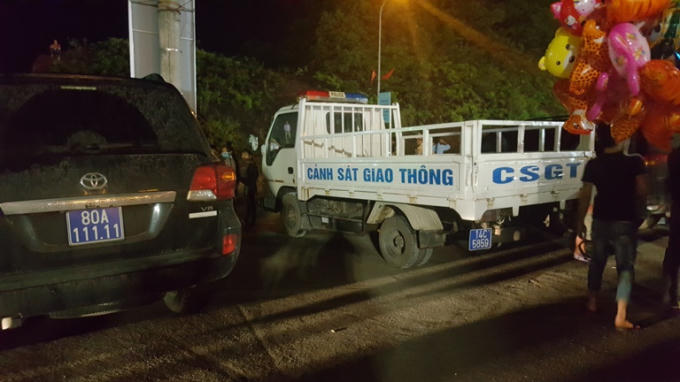 Biển người tấp nập tại lễ khai mạc “Tuần Văn hóa, Thể thao các dân tộc vùng Đông Bắc tỉnh Quảng Ninh”