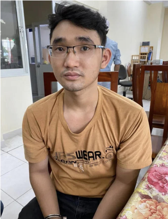 0683EE76-3571-4DFB-9627-42C3284C6D23.