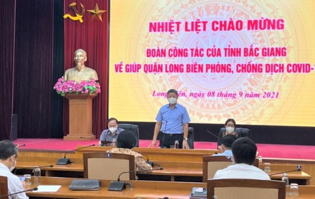 Bắc Giang cử 806 y, bác sĩ hỗ trợ Hà Nội chống dịch