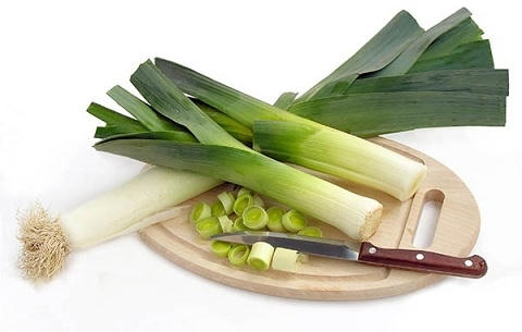 &nbsp;Tỏi t&acirc;y đ&atilde; chế biến để qua đ&ecirc;m sẽ trở th&agrave;nh chất độc