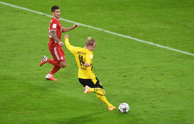Brant rút ngắn tỷ số xuống còn 1-2 cho Dortmund ở phút 39