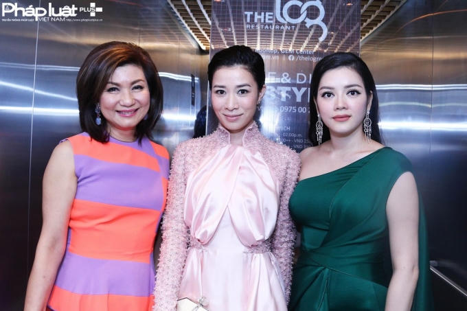Từ trái qua phải: Bà trùm làng giải trí Hồng Kông Lạc Gia Linh, Hoa hậu TVB Xa Thi Mạn, người đẹp Lý Nhã Kỳ (Ảnh: Đại Ngô)