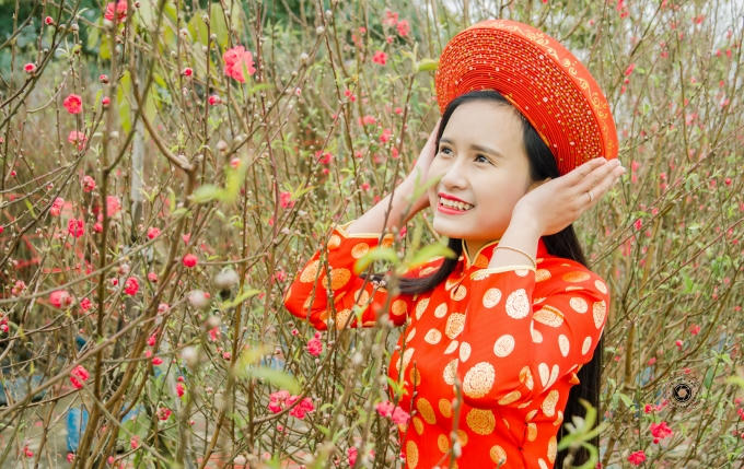 H&agrave; Tĩnh: M&ecirc; mẩn ngắm nữ sinh lung linh xuống phố