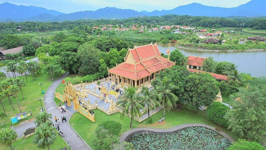 Làng Văn hóa - Du lịch các dân tộc Việt Nam. (Ảnh: langvanhoavietnam.vn).