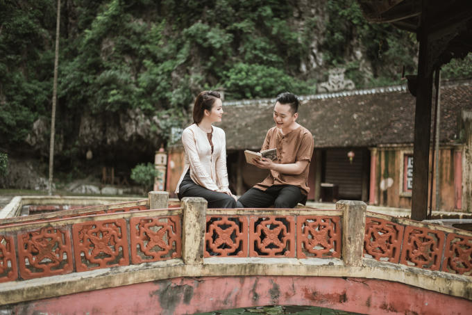 MC Hạnh Ph&uacute;c sợ chồng &Aacute; hậu Thụy V&acirc;n ghen v&igrave; cảnh diễn qu&aacute; t&igrave;nh tứ