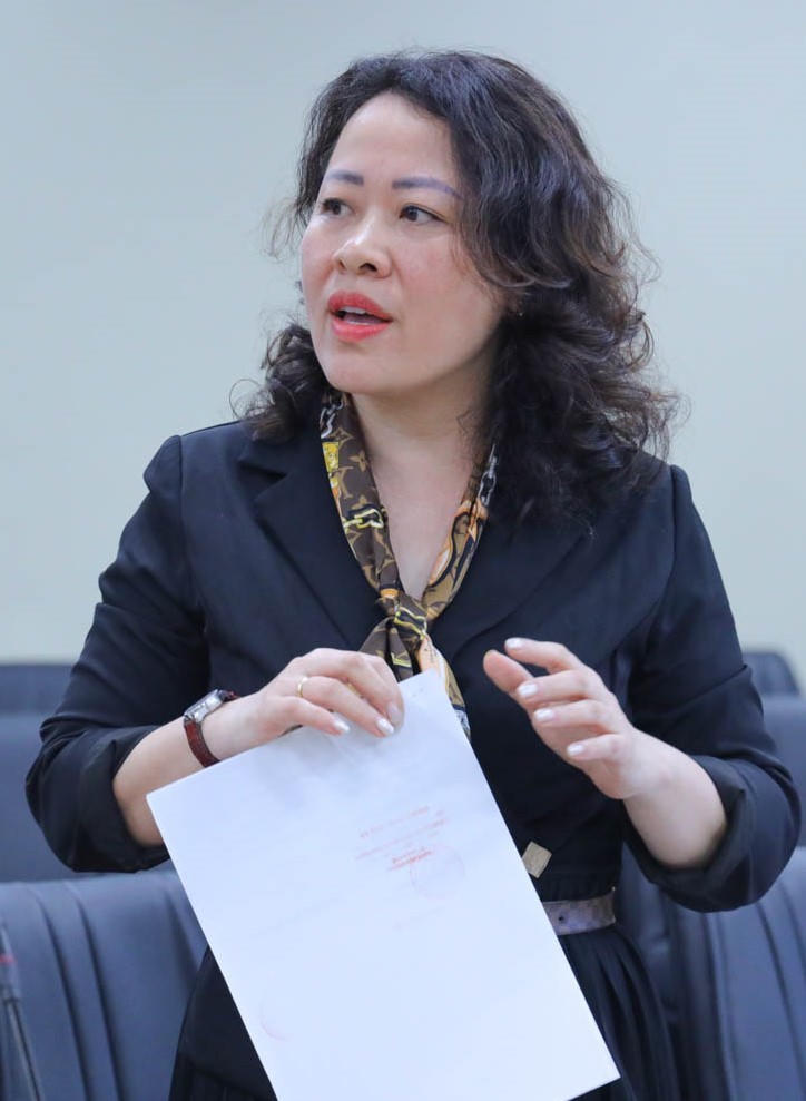 PGS.TS. Trần Thị Diệu Oanh.