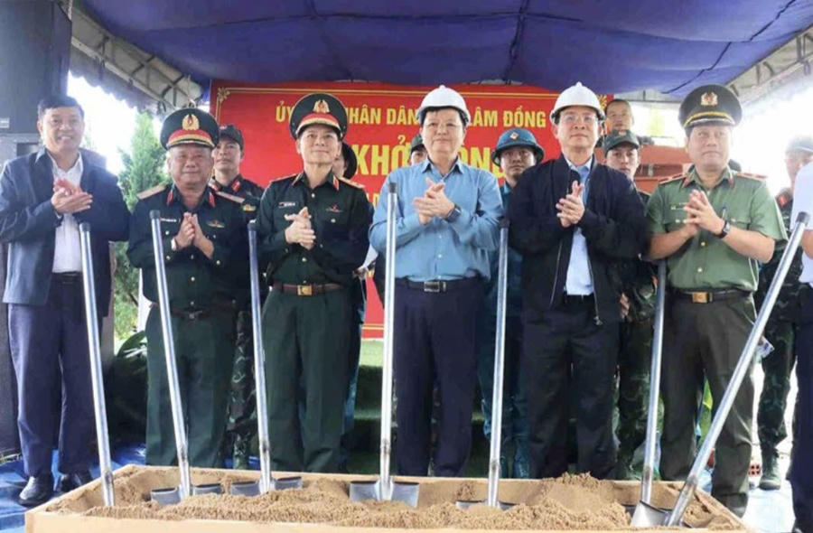Phó Thủ tướng Chính phủ Mai Văn Chính tham dự khởi động chiến dịch Quang Trung tại Lâm Đồng. Ảnh: Phúc Khánh