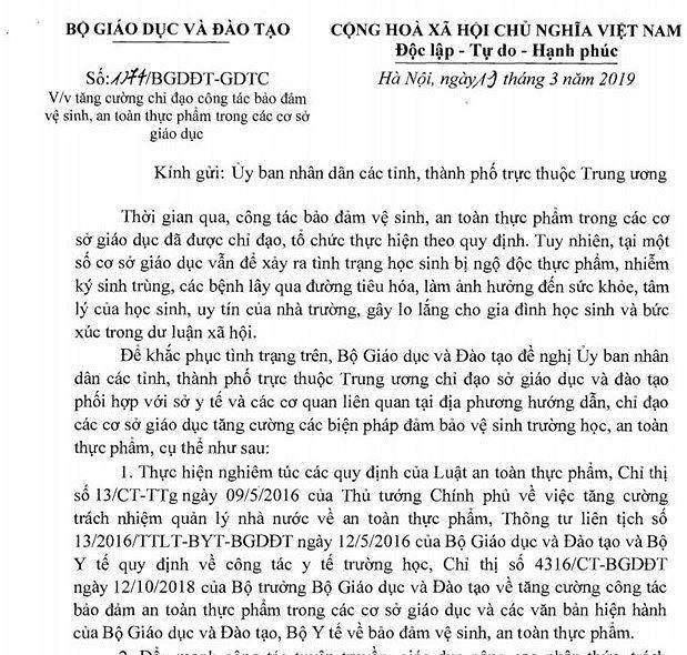 Công văn của Bộ Giáo dục và Đào tạo nhằm “tăng cường chỉ đạo công tác bảo đảm vệ sinh, an toàn thực phẩm trong các cơ sở giáo dục”.