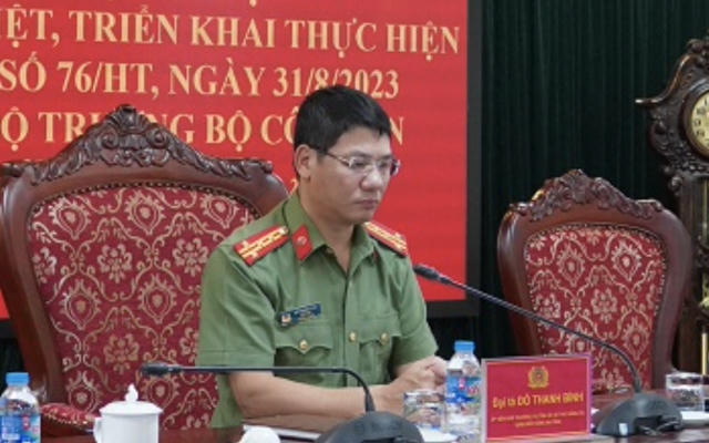 Giám đốc Công an tỉnh Hòa Bình công khai thông tin cá nhân để tiếp nhận phản ánh