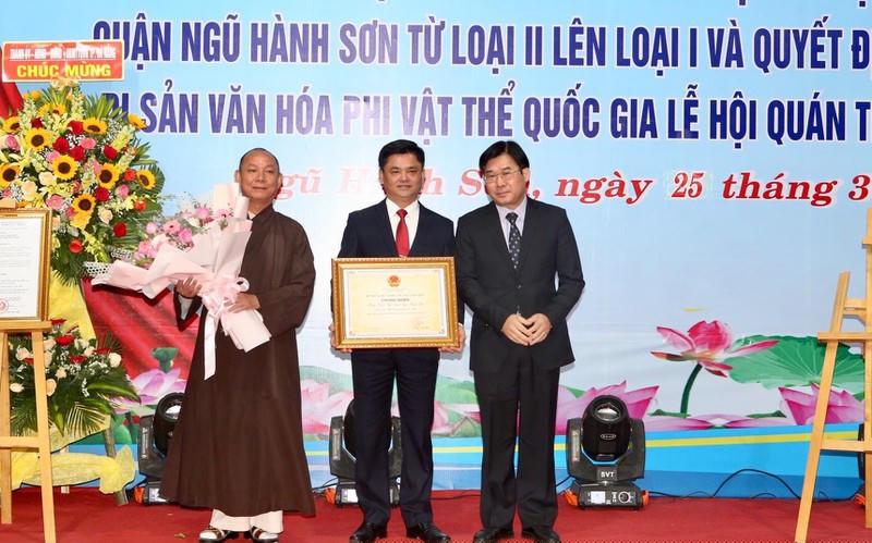 Đón nhận Quyết định danh mục di sản văn hóa phi vật thể quốc gia Lễ hội Quán Thế Âm Ngũ Hành Sơn
