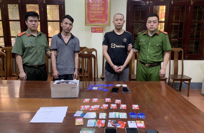 Hai đối tượng bị bắt giữ.