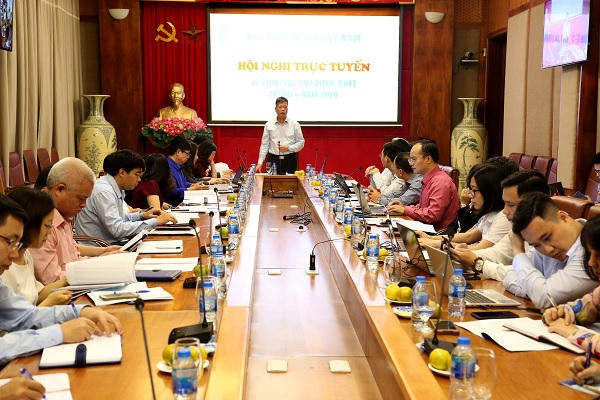 Ông Trần Đình Liệu – Phó Tổng Giám đốc BHXH Việt Nam phát biểu tại Hội nghị trực tuyến.