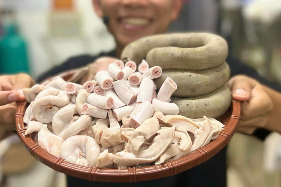 Lòng se điếu được quảng cáo rầm rộ trên mạng.