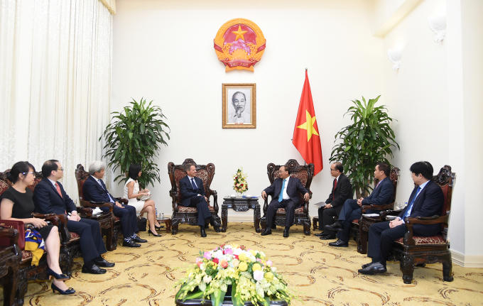Thủ tướng Nguyễn Xuân Phúc tiếp ông Timothy Geithner.