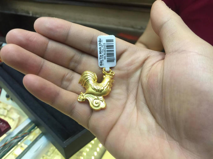 Những sản phẩm vàng án ra ngày hôm nay chủ yếu từ 1-5 chỉ, là loại vàng lẻ, vàng miếng, vàng phong thủy.