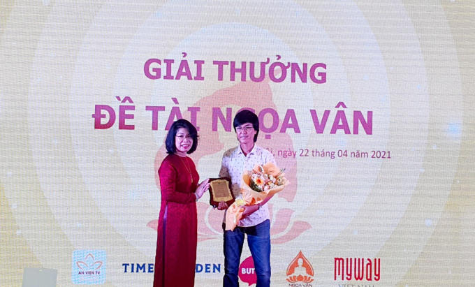 z2448525872112_4e6814f6ca4aa3eecc4590dba5140f41