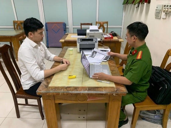 Cơ quan Cảnh sát điều tra làm việc với đối tượng Hoàng Tuấn Dương.