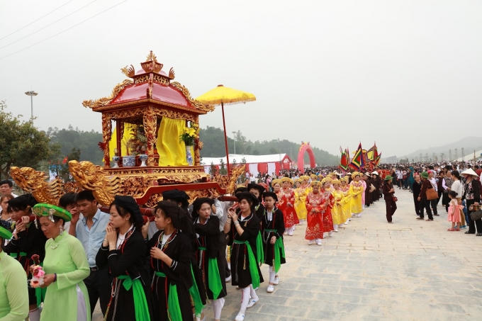 Toàn cảnh Lễ khai hội Tây Thiên xuân Bính Thân