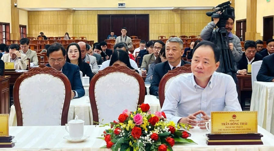 Phó Bí thư Tỉnh ủy, Chủ tịch UBND tỉnh Trần Hồng Thái tham dự kỳ họp. Ảnh: Báo Lâm Đồng