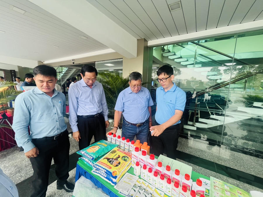 10DE5414-F689-4426-A55A-53D90338C76A.