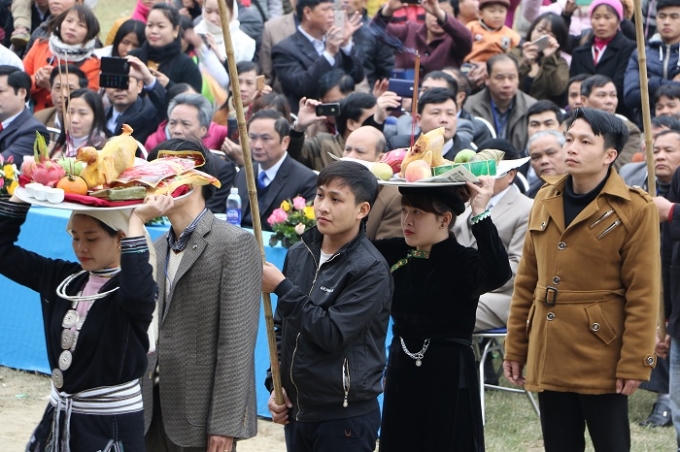 Bắc Kạn: Đặc sắc khai hội Lễ hội Lồng Tồng xu&acirc;n B&iacute;nh Th&acirc;n 2016