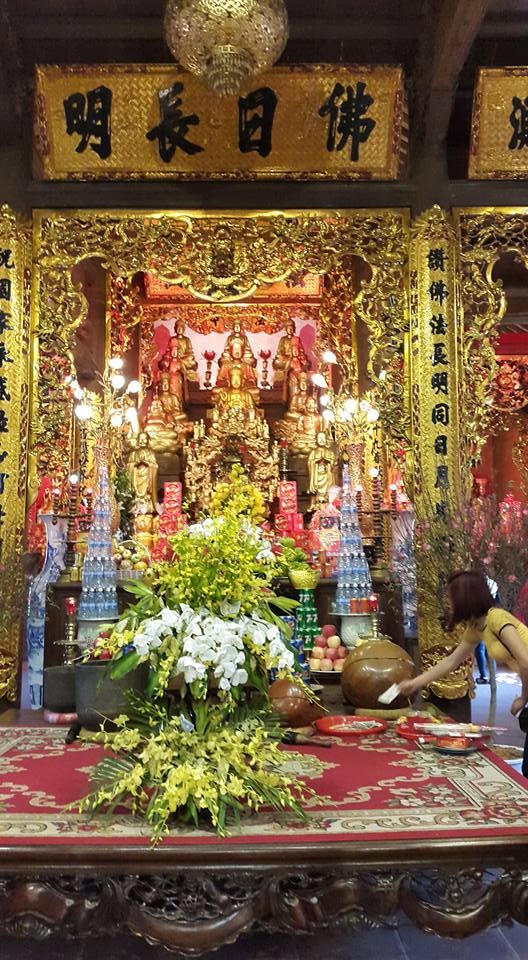 Các pho tượng tại chùa Thành - Lạng Sơn. (ảnh: Minh Long).