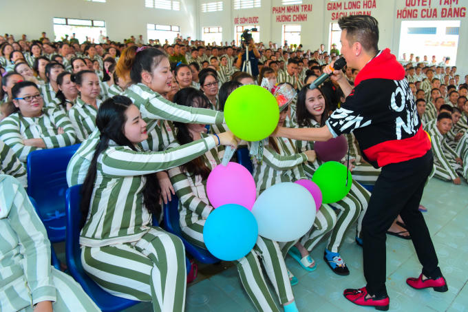 Bận thế nào, Đàm Vĩnh Hưng cũng nhất định phải diễn một show đặc biệt trong năm