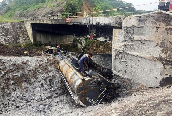 Ngày mai cao tốc Nội Bài - Lào Cai chính thức thông xe sau sự cố tai nạn xe chở dầu.