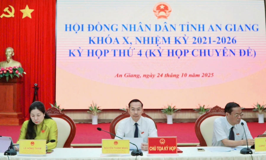 Hội đồng nhân dân (HĐND) tỉnh An Giang khóa X, nhiệm kỳ 2021-2026 khai mạc kỳ họp thứ 4 thông qua nhiều dự thảo Nghị quyết quan trọng.