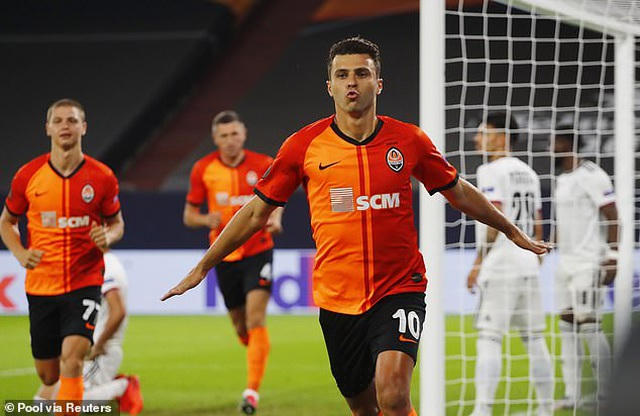 Shakhtar Donetsk dễ dàng đánh bại Basel với tỷ số 4-1