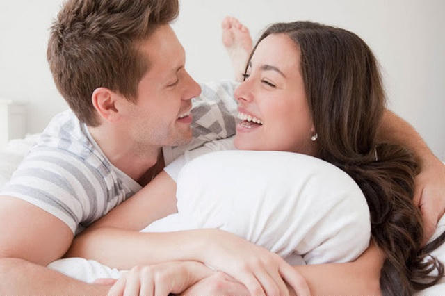 Phụ nữ cần hấp dẫn, quyến rũ, nhưng chớ coi nhẹ chuyện phòng the. Ảnh minh họa.
