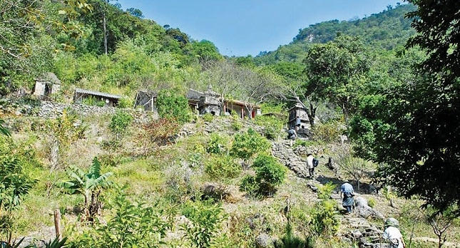 Di tích Chùa Ngoạ Vân là khu vực cấm khai thác khoáng sản.