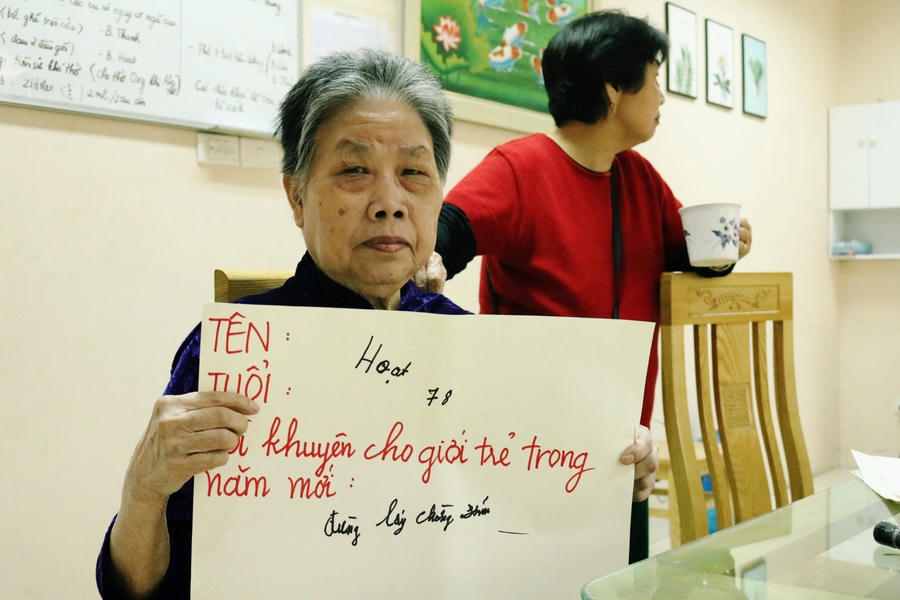 “Phát sốt” với bộ ảnh các “bô lão” U80 đưa ra lời khuyên “cực chất” cho giới trẻ - 7