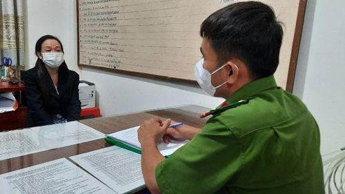 E2E27205-6514-453E-B636-EDC1C1BEE8AE.