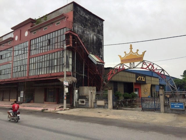 Vị trí thuận lợi nằm ngay trên Quốc lộ 1A cũ.