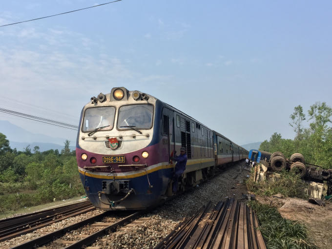 Tàu SE1 hành trình từ Hà Nội đi Sài Gòn đã di chuyển qua đoạn này.