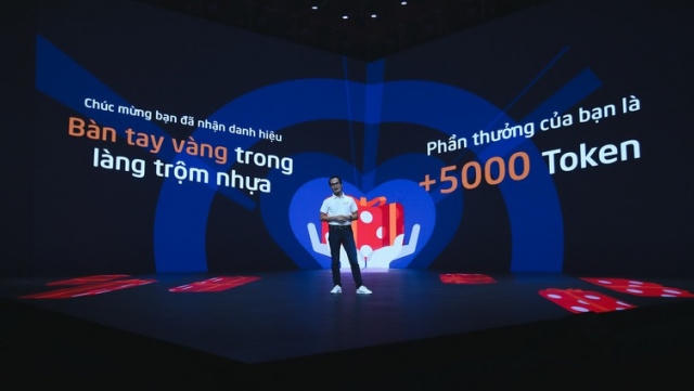 Những phản hồi đầu tiên từ người dùng mạng xã hội Lotus