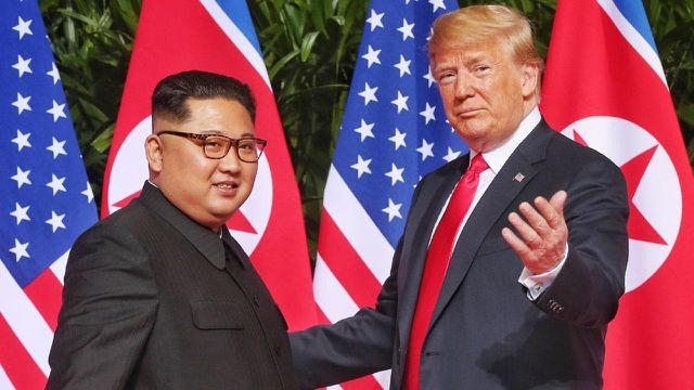 Tổng thống Mỹ Donald Trump và Chủ tịch Triều Tiên Kim Jong-un (Ảnh: Reuters).