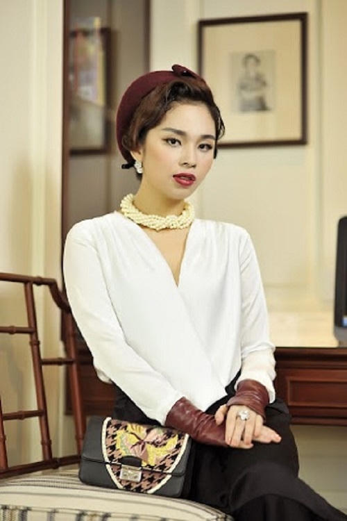 Tổng giám đốc Công ty Cổ phần cơ điện Đại Nam đã lấn sân sang lĩnh vực trầm hương, đá quý và kim cương.