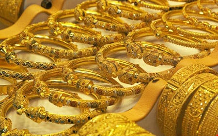 Giá vàng giảm nhẹ trong phiên giao dịch đầu tuần (Ảnh minh họa)