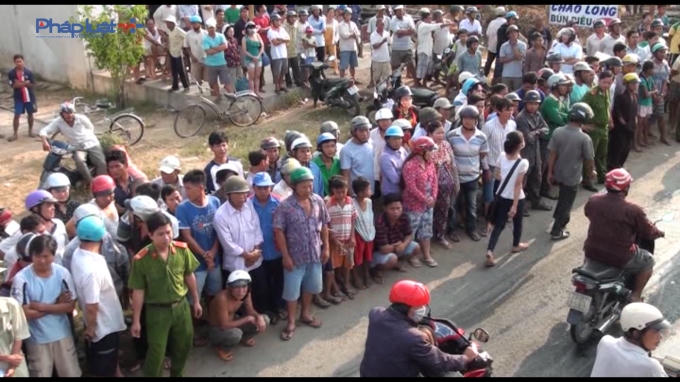 Tr&agrave; Vinh: Ch&aacute;y 2 căn nh&agrave; thiệt hại gần 2 tỷ đồng