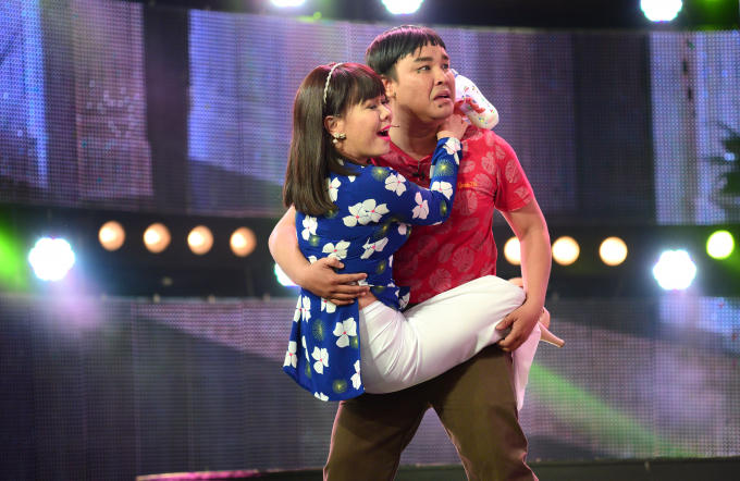 Việt Hương quay trở lại ngồi ghế đỏ Làng Hài Mở Hội