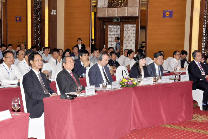 Các đại biểu tham dự Diễn đàn.
