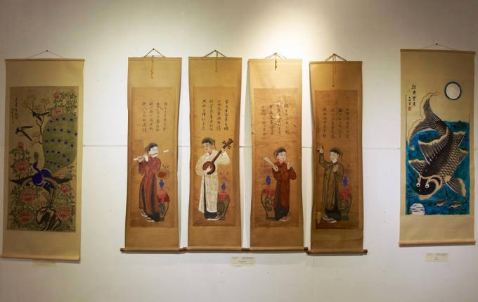 Trưng b&agrave;y